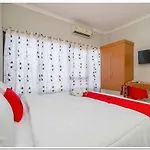 Reddoorz Near Jiexpo Kemayoran 2