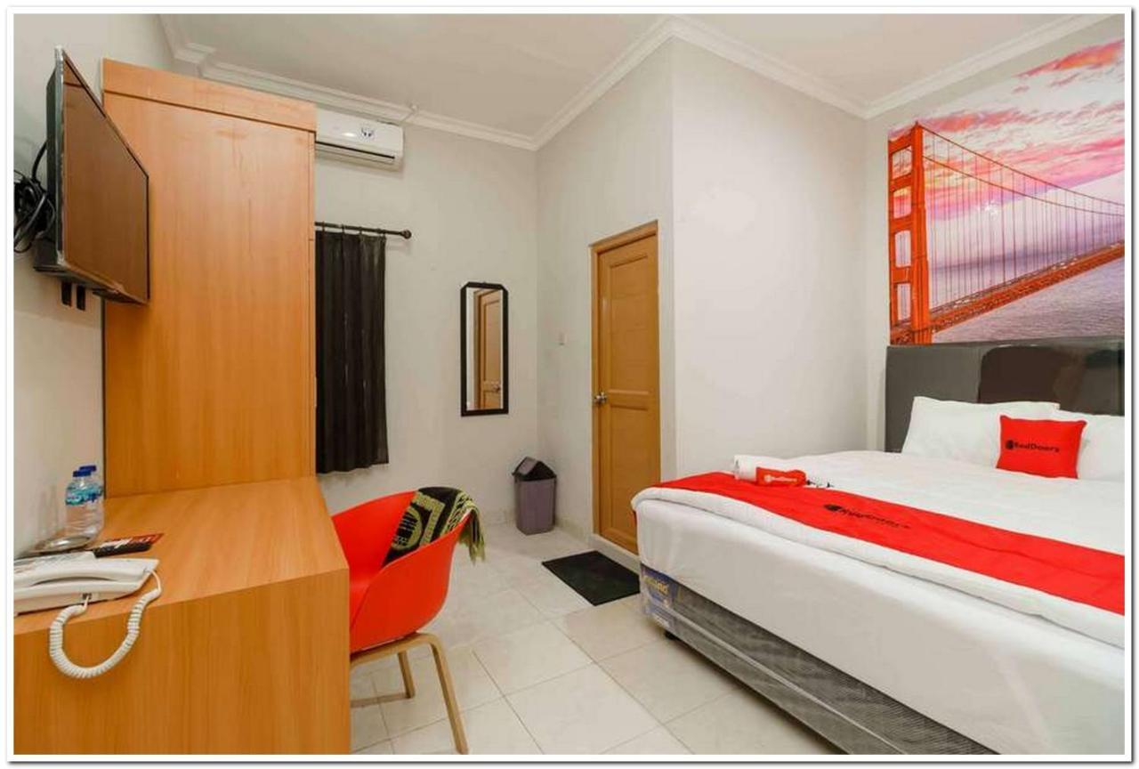 Hotel Reddoorz Near Jiexpo Kemayoran 2 Jakarta